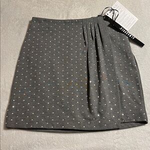 Almagores. Gray With Shiny Silver Studs Pencil Skirt. Made in Italy. Size 42/6/M